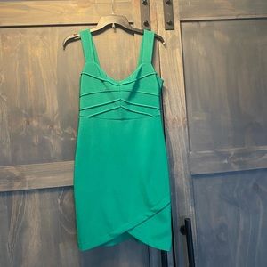 GUESS Size 6 Green Bodycon Strapless Minidress